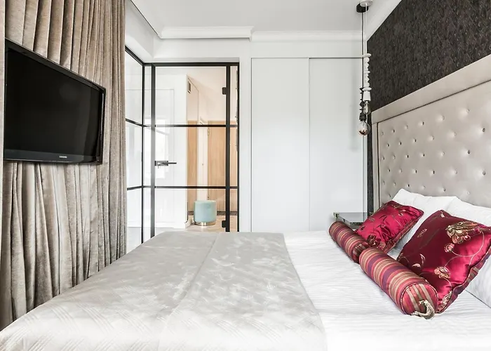 Rentplanet - Pulaskiego * Wrocław